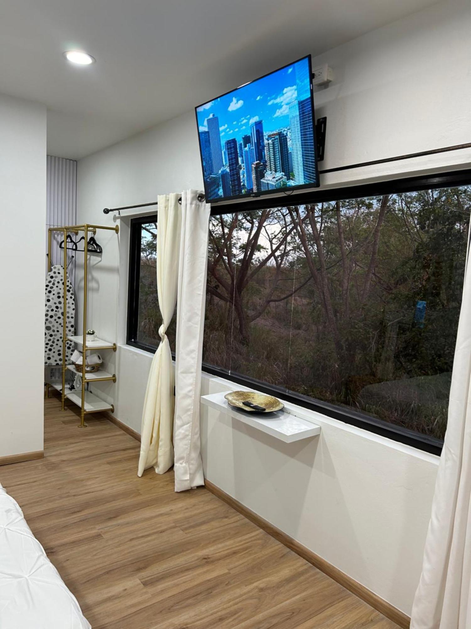 Robyn'S Nest Hotel Scarborough Ngoại thất bức ảnh